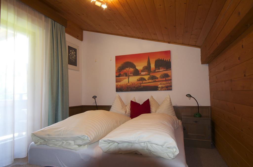 Dreilaenderhaus Apartment Westendorf Room photo