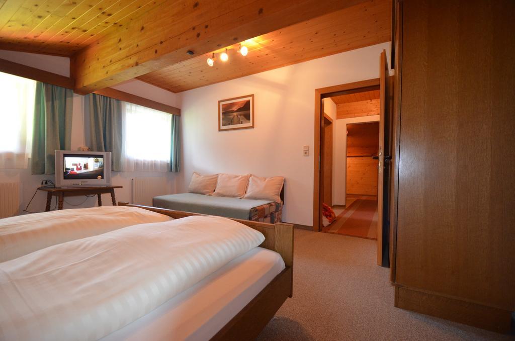 Dreilaenderhaus Apartment Westendorf Room photo